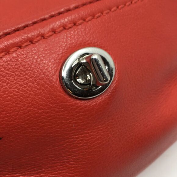 Coach Park Red Pebbled Leather Wristlet with nickel hardware - Picture 6 of 16